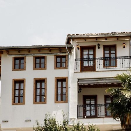 Hotel Sarajet 1821 Gjirokastër Eksteriør bilde