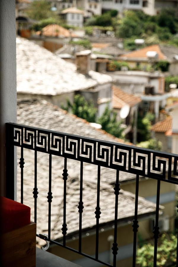 Hotel Sarajet 1821 Gjirokastër Eksteriør bilde